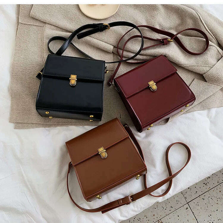2024 Luxury Leather Woven Handbag with Pearls - New Design