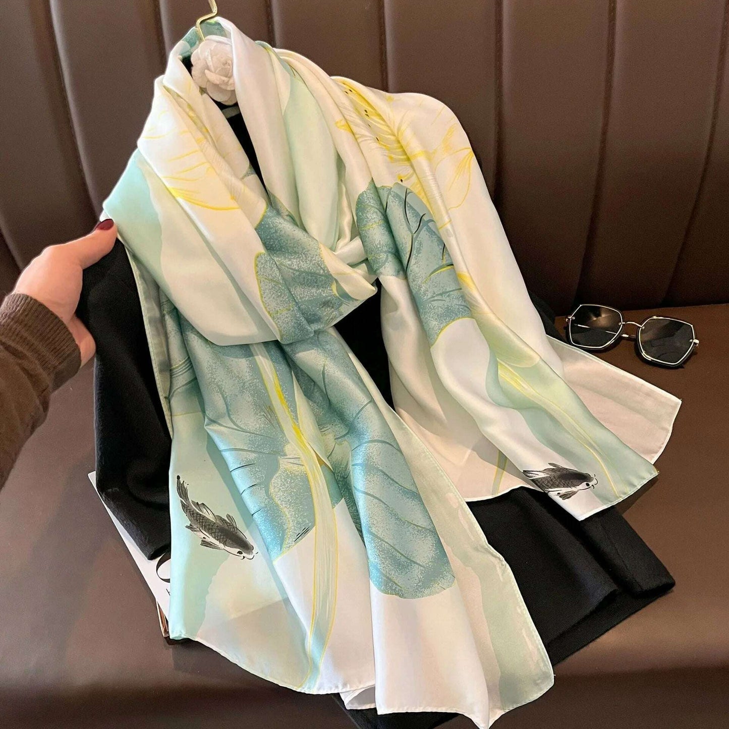 2023 Autumn Winter New Imitated Silk Scarf Women 180*90cm Outdoor Large Size Soft Silky Scarf Beach Long Luxury Scarf Lady Hijab