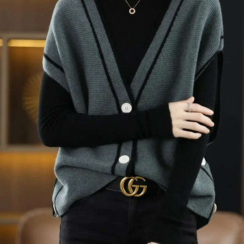 V-Neck Button-Down Sleeveless Cardigan – Cozy Knit Sweater for Autumn/Winter - D&M Boutique