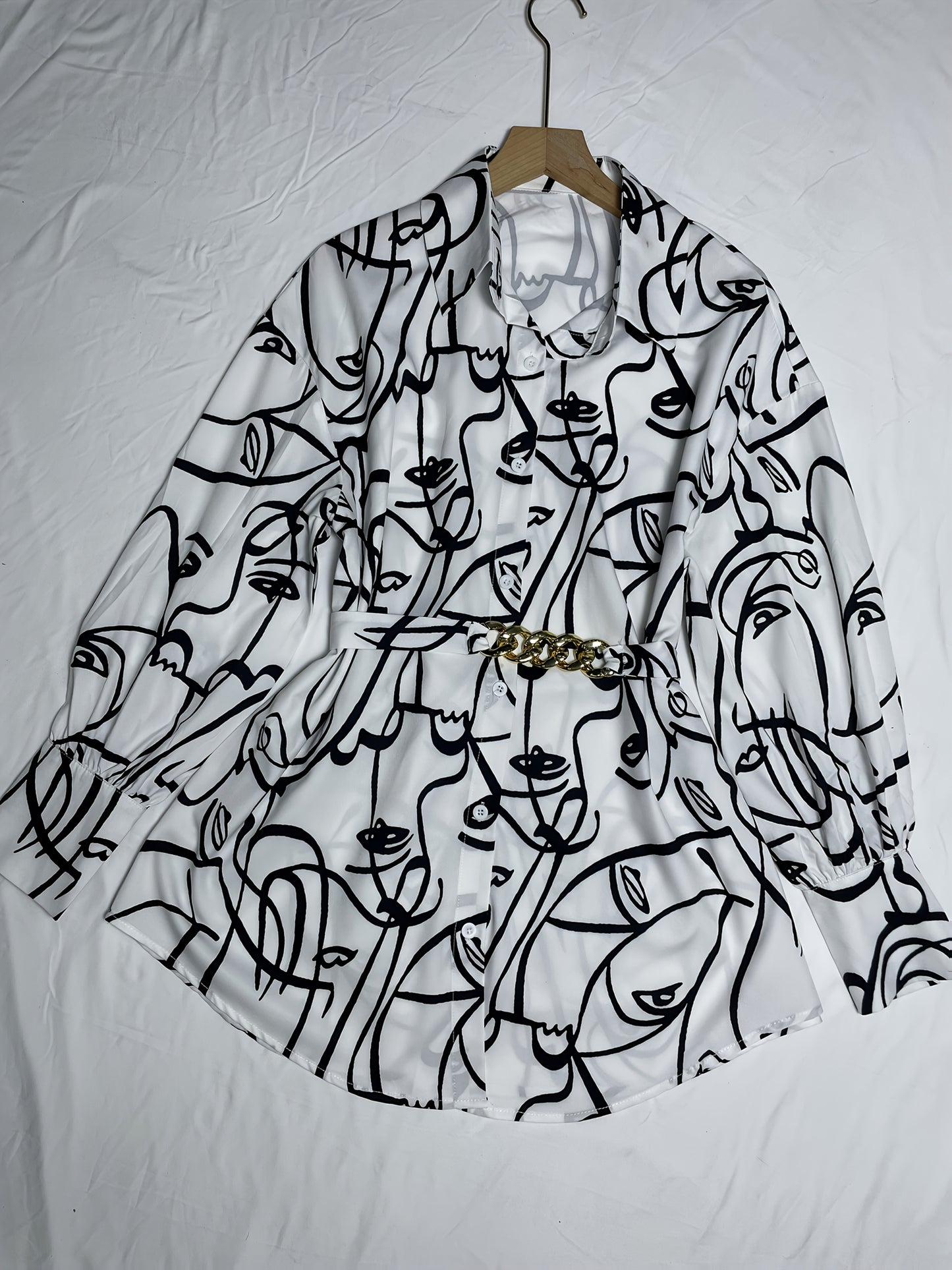 Loose Long-sleeved Casual Retro Style Women'S Top For Going Out; Fashionable Shirt With A Belt
