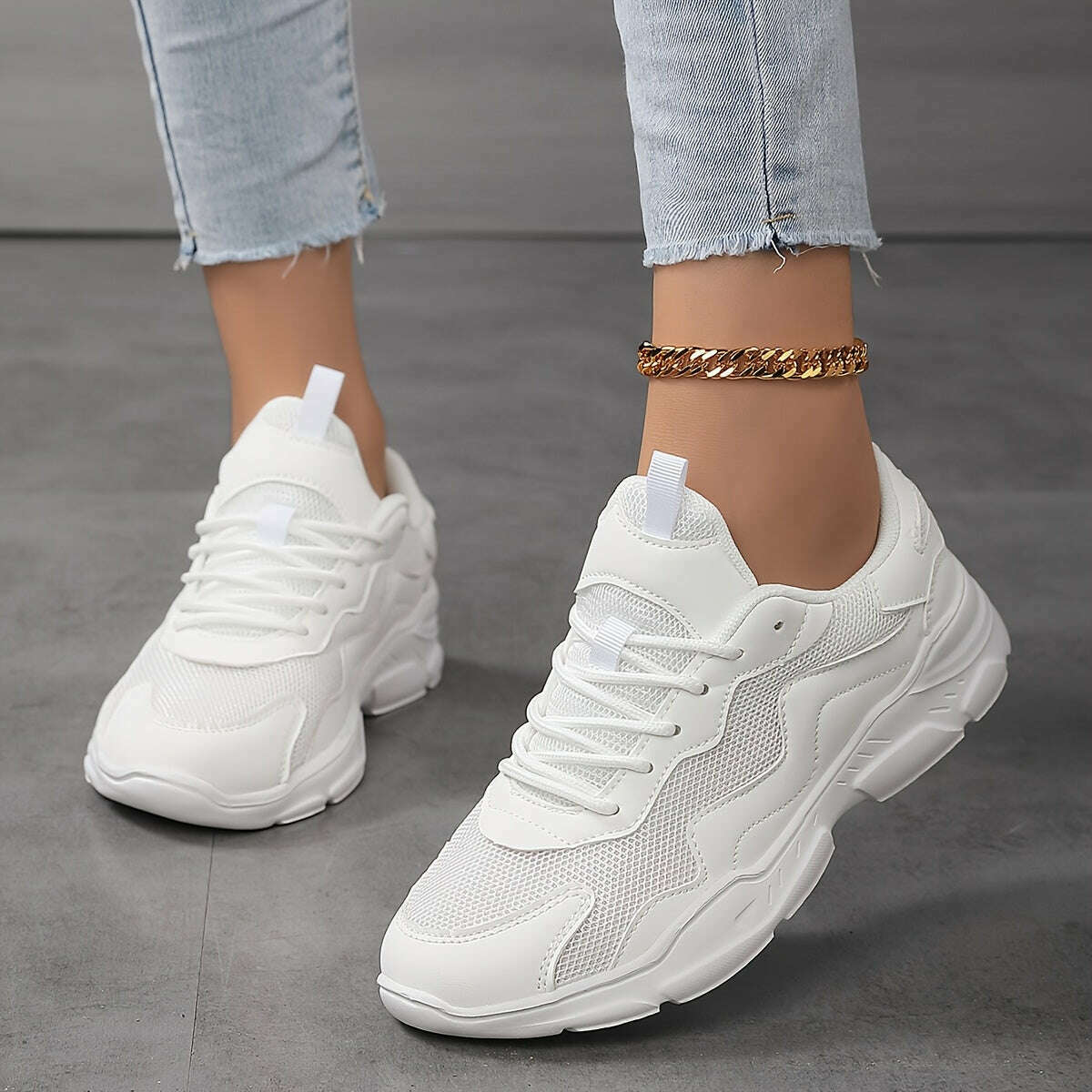 Urban Explorer Women's Mesh Sneakers