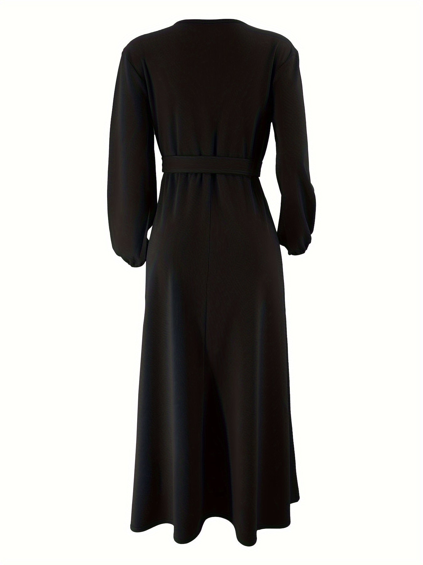 Elegant, Comfortable Solid Color Maxi Dress for Women - Polyester & Spandex Blend, Machine Washable, Belt Detail, Perfect for All Seasons