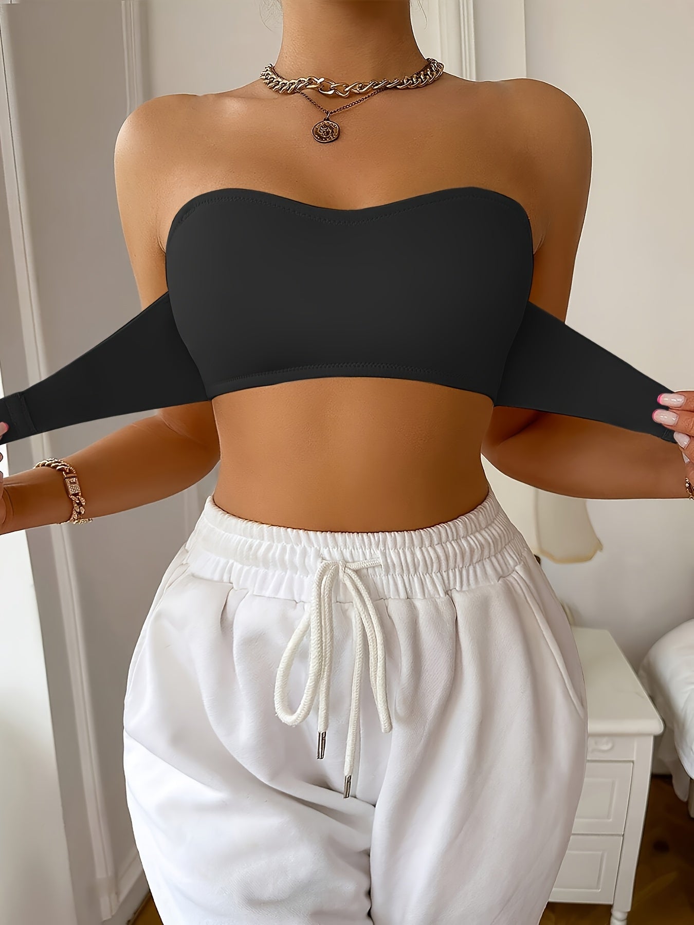 Women'S Seamless Strapless Bra Set- Comfortable Wireless Thickened Design, Black and White Options