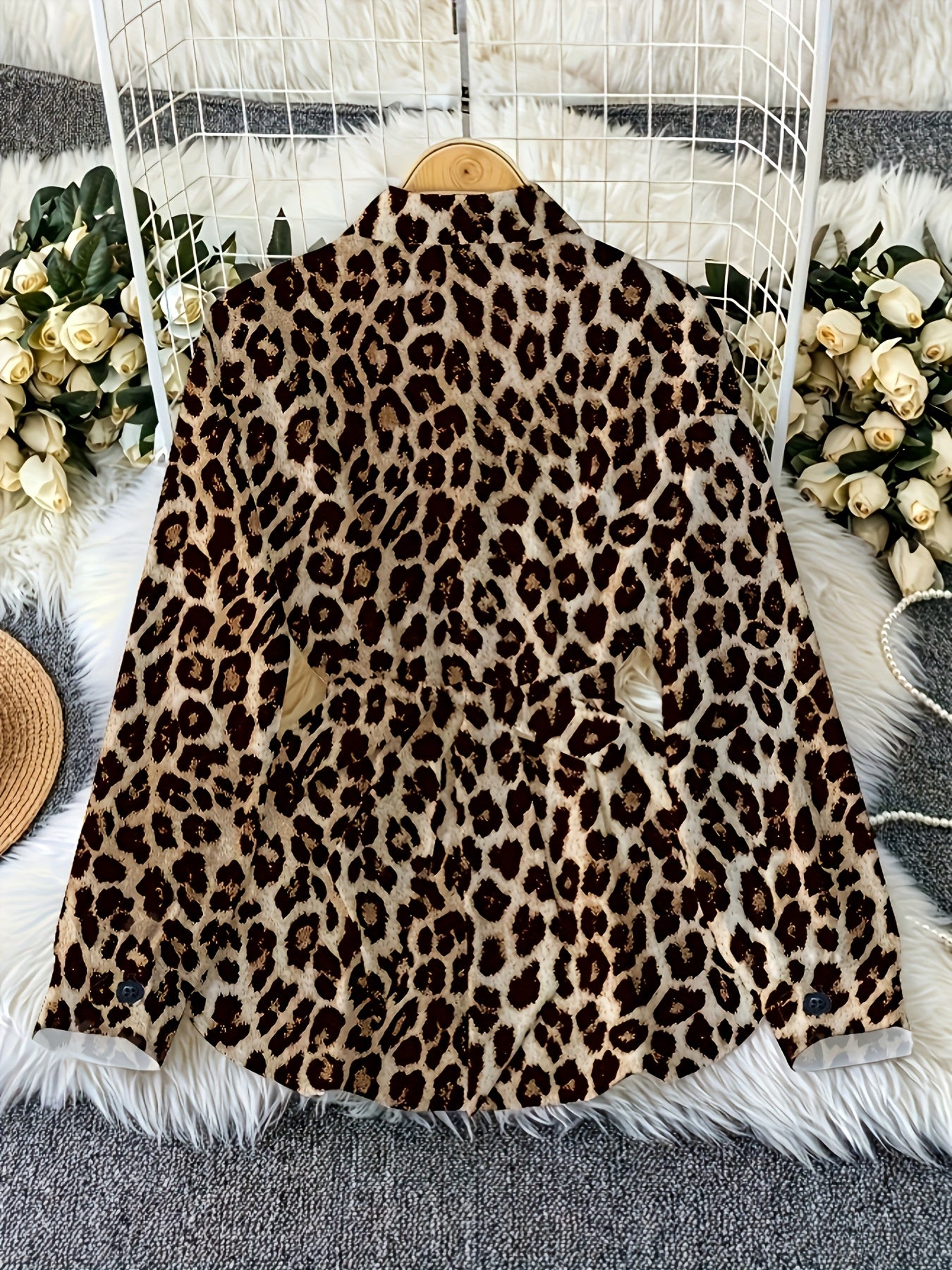 Loose Long-sleeved Casual Retro Style Women'S Top For Going Out; Fashionable Shirt With A Belt