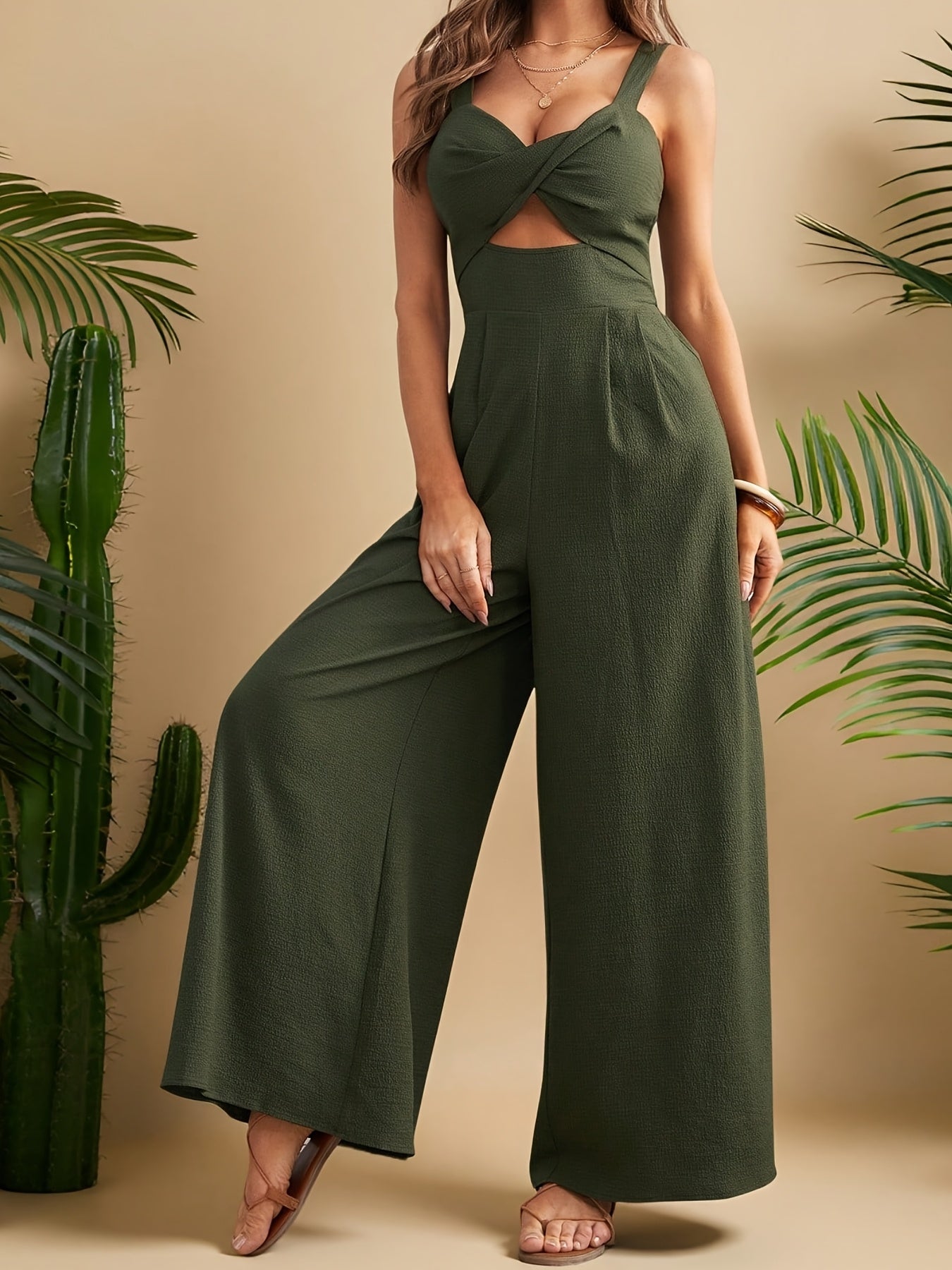 Women'S Elegant One-Piece Overalls Romper - Formal to Casual Outfit, Smocked Front & Waist, Easy-to-Wear Jumpsuit for Parties, Office, Casual Attire - Spring/Fall Clothing, Party Attire, Vneck Design, Flowy Fabric, Office Att