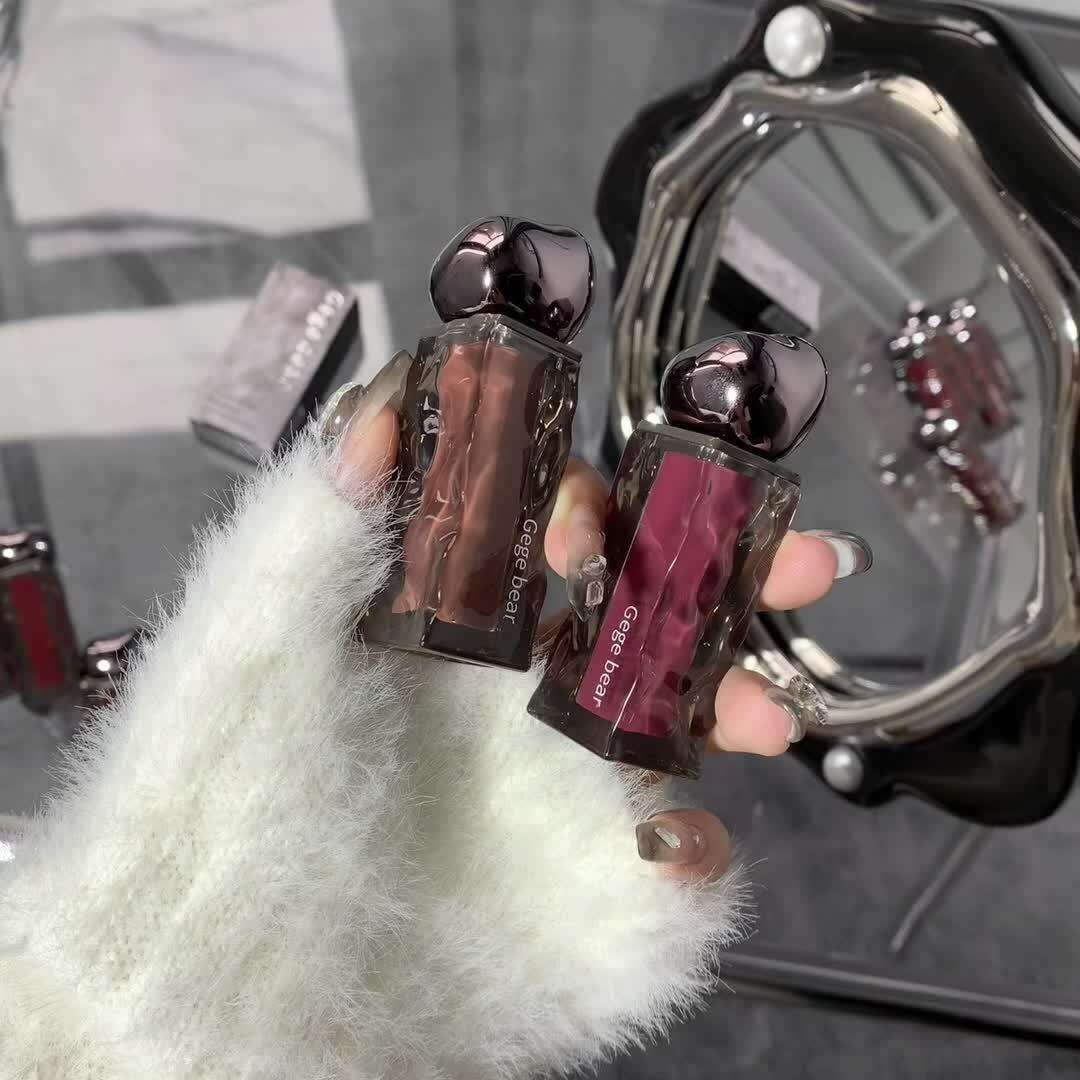 Ice Mountain Lava Moisturizing Lip Glaze