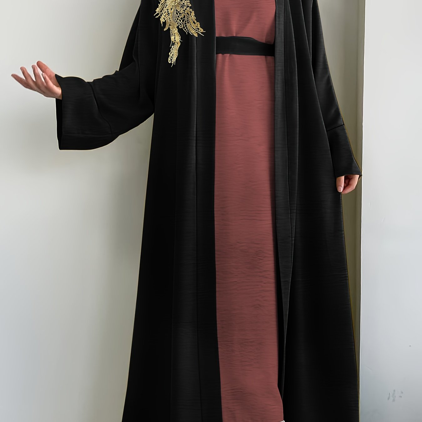 Women'S Casual And Comfortable Middle Eastern Muslim Style Simple Solid Color Sleeveless Long Dress + Simple Solid Color High-End Flower Middle Eastern Muslim Long Cardigan Jacket Two-Piece Set (Excluding Headscarf)