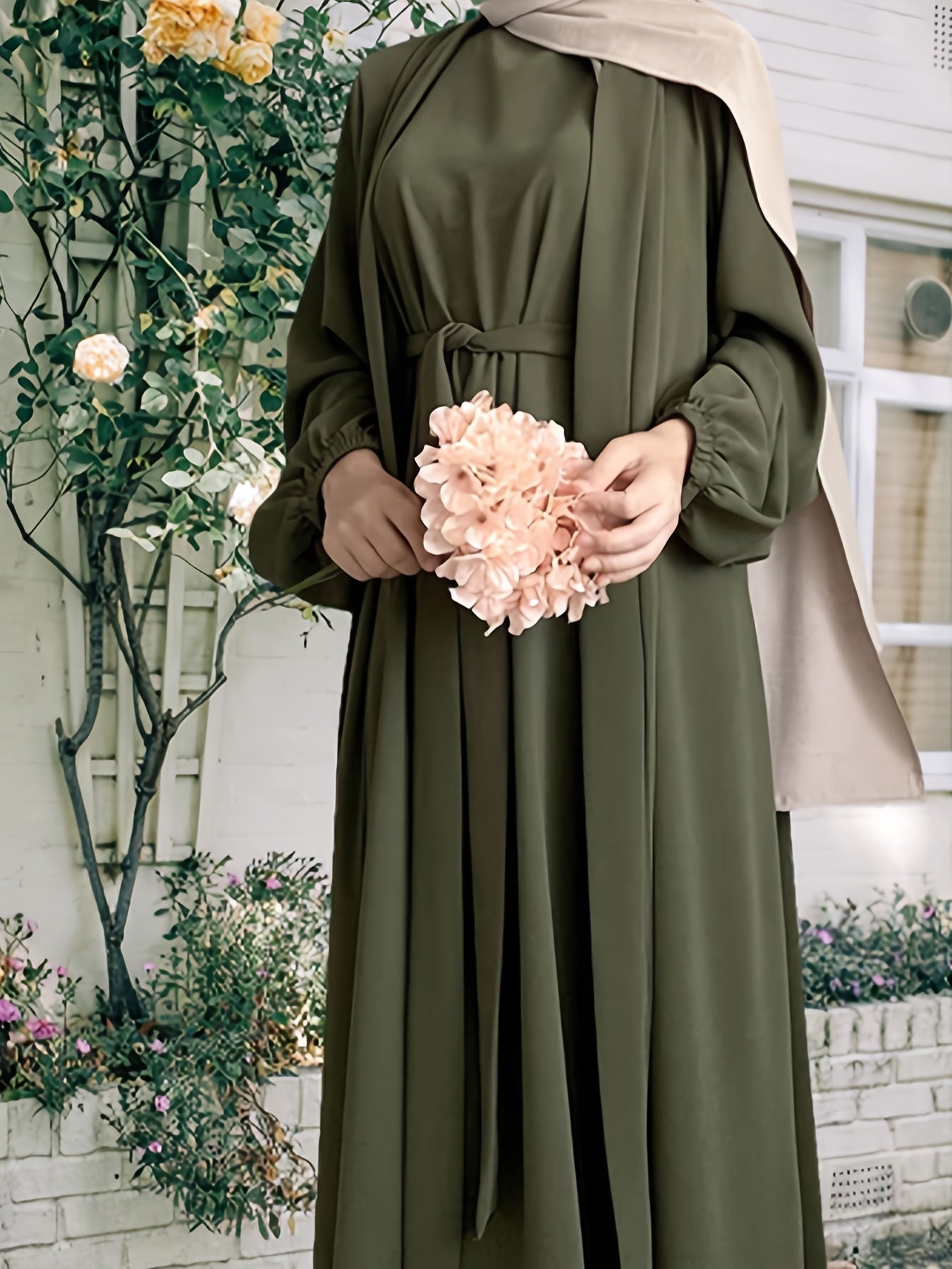 One set of sleeveless innerwear and outerwear combination in solid color, Elegant Casual polyester (polyester CEY breathable fabric) Muslim abaya for spring/summer/fall, does not include headscarf!