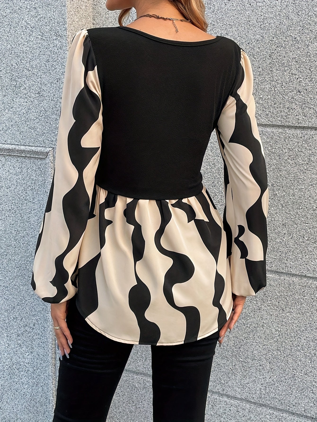 Women'S Chic Black & White Abstract Print Blouse - Long Sleeve Square Neck Top, All-Season Everyday & Formal Shirt for Women - Non-See-Through Office Party Blouse, Versatile Clothing, Nontransparent Fabric, Work Attire, Styli