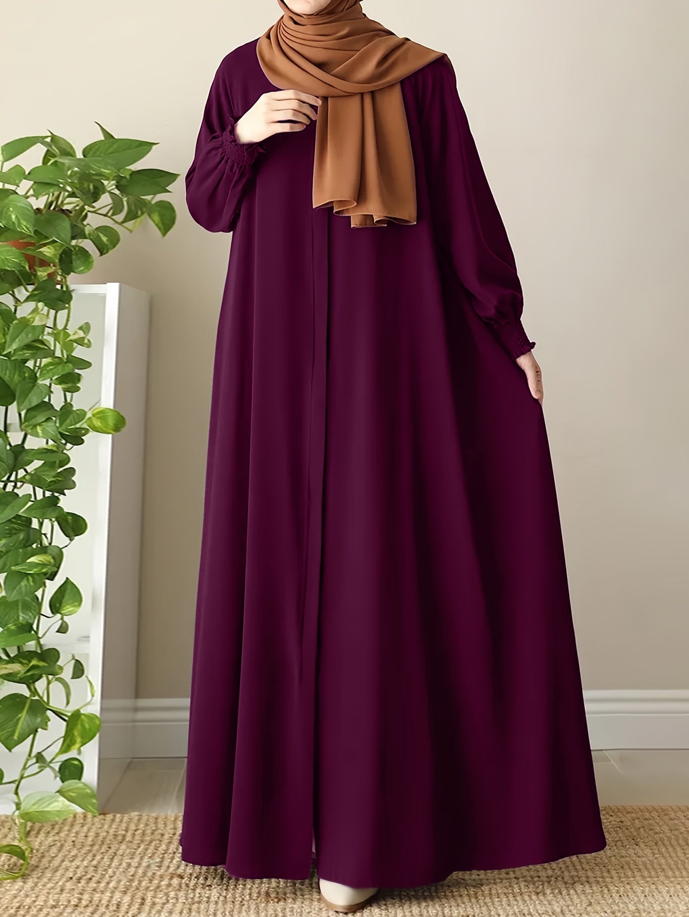Middle Eastern Muslim Comfortable Solid Color Robe 8358