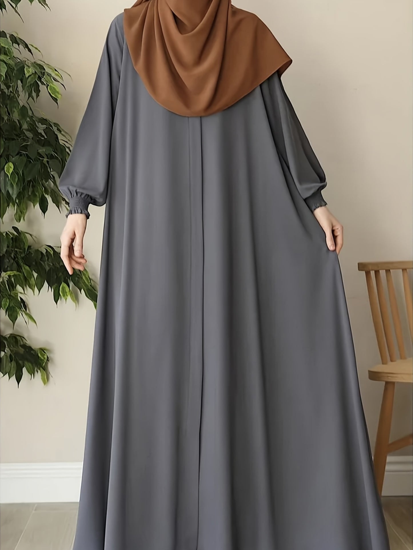 Middle Eastern Muslim Comfortable Solid Color Robe 8358