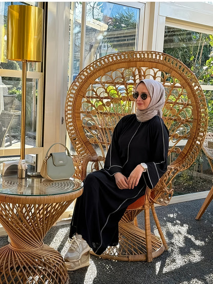 Middle Eastern Muslim Elegant and Comfortable Abaya 8362