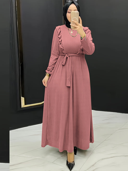 Elegant, Comfortable Solid Color Maxi Dress for Women - Polyester & Spandex Blend, Machine Washable, Belt Detail, Perfect for All Seasons
