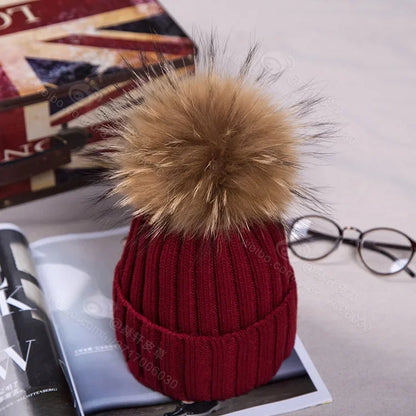Winter NEW Women Pom Pom Beanies Warm Knitted Bobble Girl Fur Pompom Hats Real Raccoon Fur Pompon Casual Hat Cap
