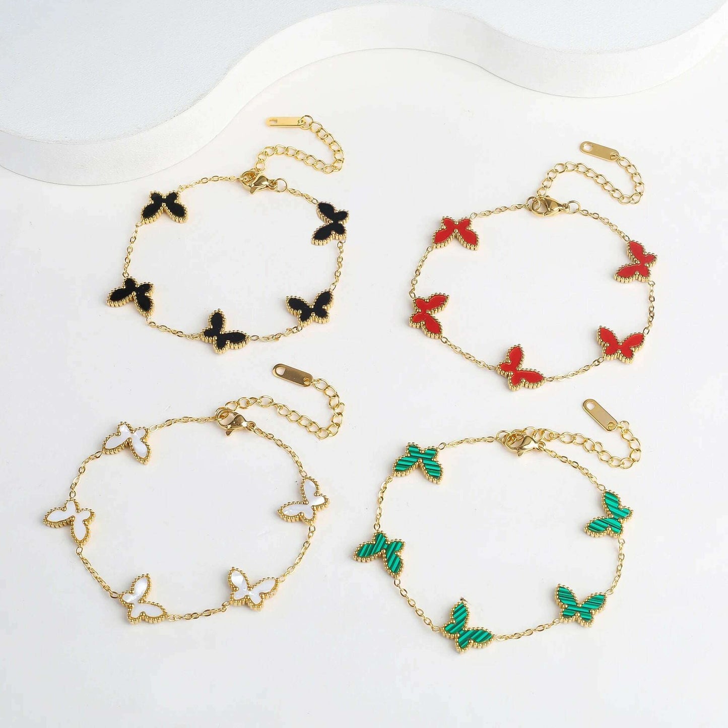 Hot Sale Luxury Stainless Steel Insect Butterfly Bracelet Simple for Woman Casual Holiday Party Jewelry Accessories Clover