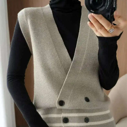 2024 Knitted Cardigan Vest: Loose, Casual Sleeveless Sweater