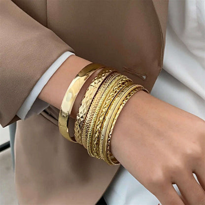 Fashion Stainless Steel Twist Bracelets for Women & Men - D&M Boutique