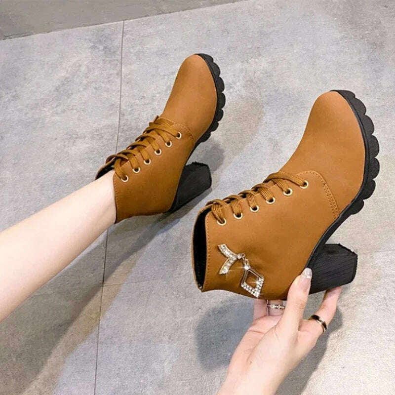 2024 Women’s Lace-up Ankle Boots