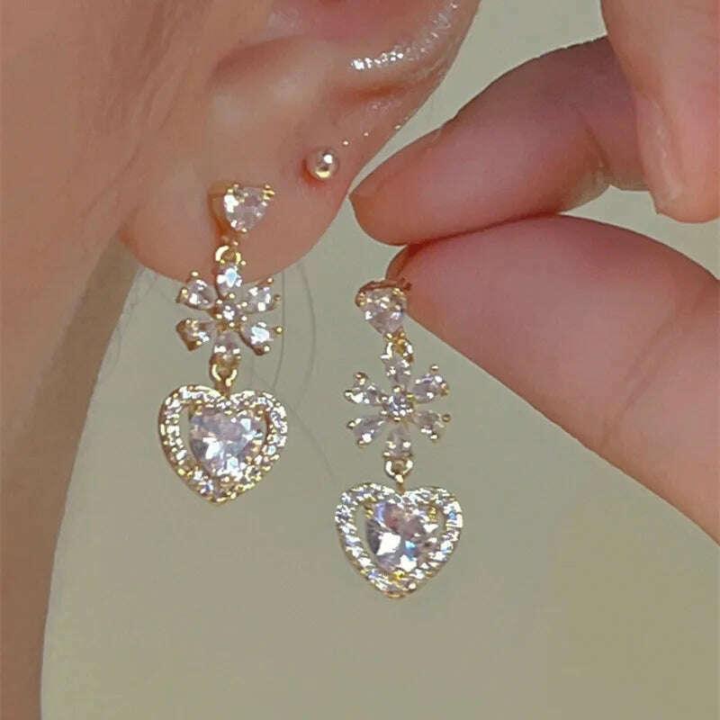 2024 Flower Love Zircon Gold Stud Earrings