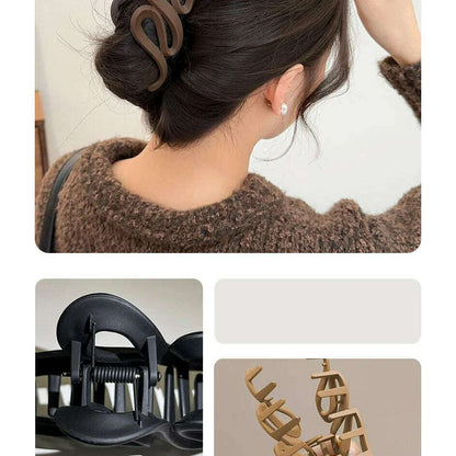 Oversized 13CM Wavy Frosted Matte Transparent Hair Claw