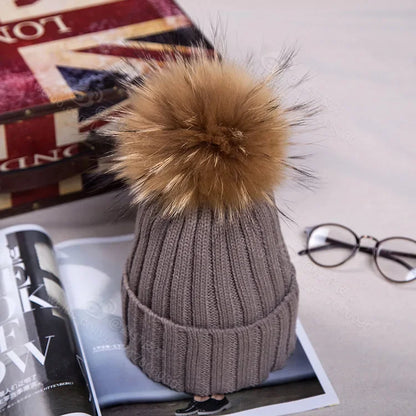 Winter NEW Women Pom Pom Beanies Warm Knitted Bobble Girl Fur Pompom Hats Real Raccoon Fur Pompon Casual Hat Cap