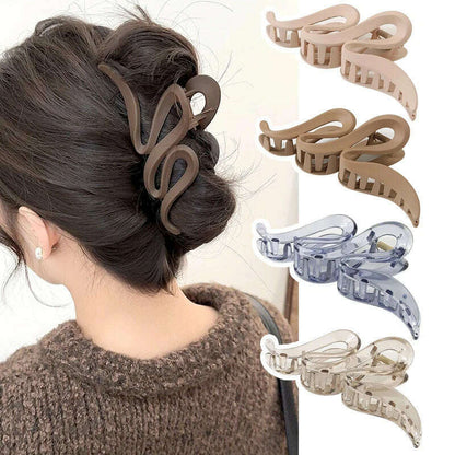 Oversized 13CM Wavy Frosted Matte Transparent Hair Claw