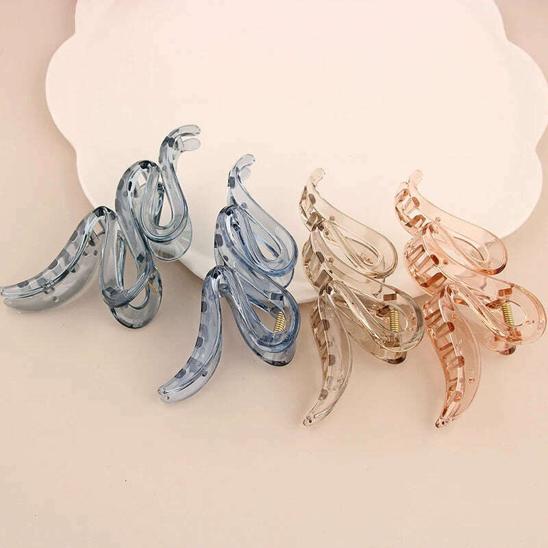 Oversized 13CM Wavy Frosted Matte Transparent Hair Claw