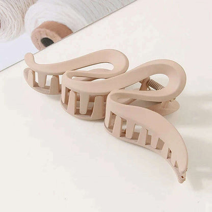 Oversized 13CM Wavy Frosted Matte Transparent Hair Claw