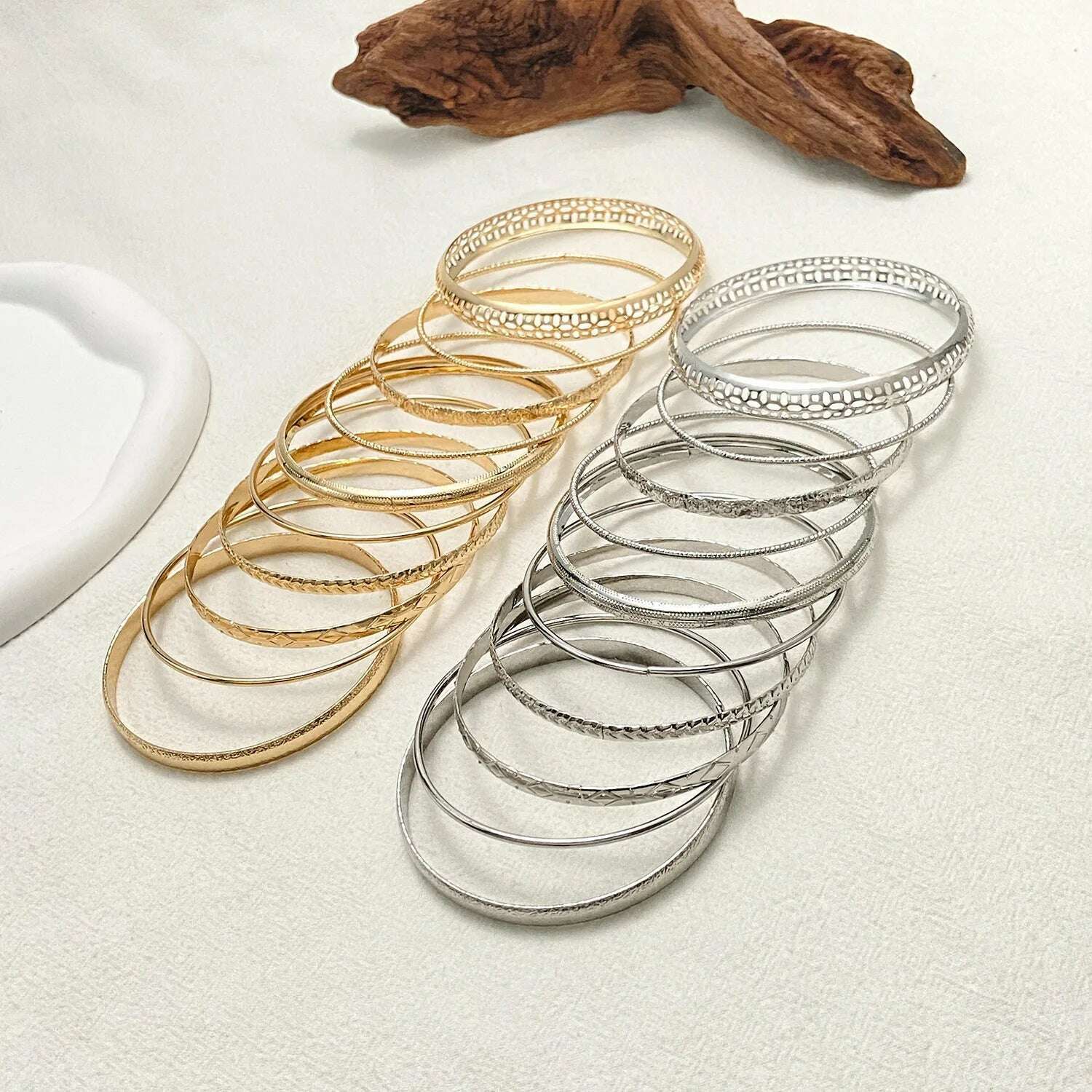 Fashion Stainless Steel Twist Bracelets for Women & Men - D&M Boutique