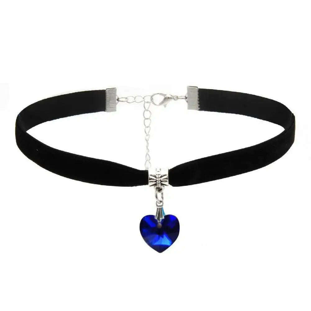 Choker Necklaces Adjustable Chic Faux Leather Vintage Gothic Style Velvet Choker for Women Neck Decoration Jewelry On The Neck