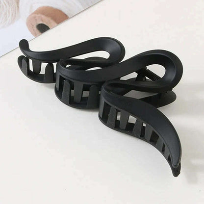 Oversized 13CM Wavy Frosted Matte Transparent Hair Claw