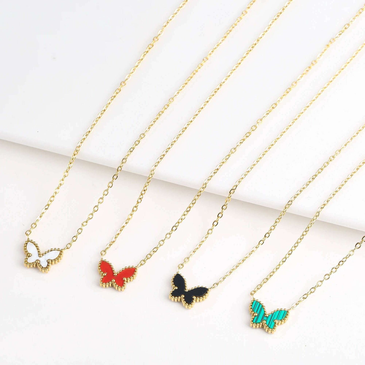 Hot Sale Luxury Stainless Steel Insect Butterfly Bracelet Simple for Woman Casual Holiday Party Jewelry Accessories Clover