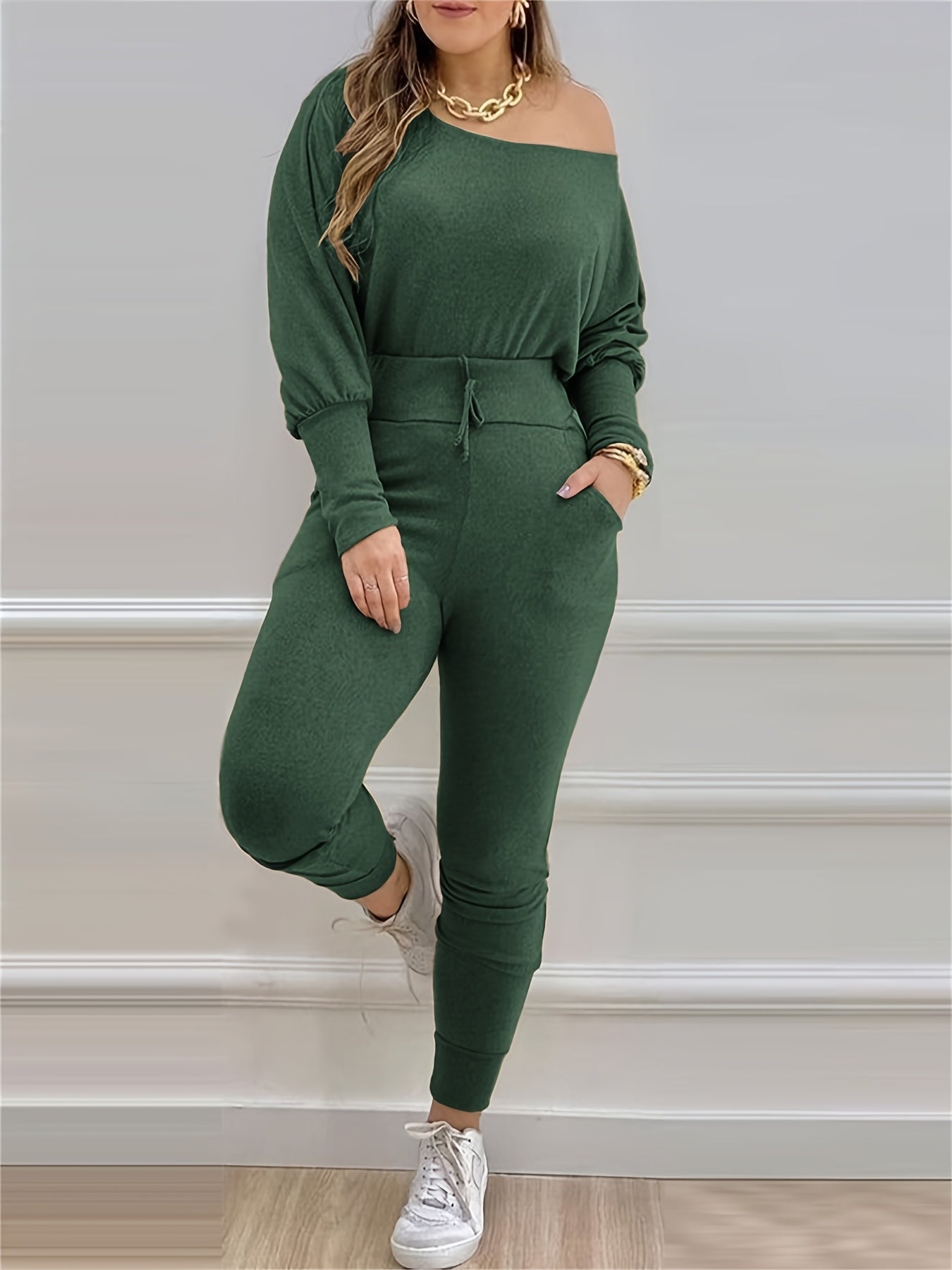 Blazer Set with Lace-Up Tights – Army Green Outfit