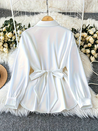 Retro Style Women's Loose Long Sleeve Casual Outdoor Top Fashion Shirt with Belt